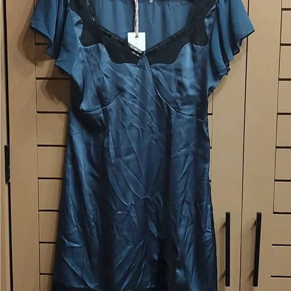 Vanderpump Rules - Katie Maloney’s LoveShackFancy Aubrietta Minidress size 8 - Picture 7 of 11